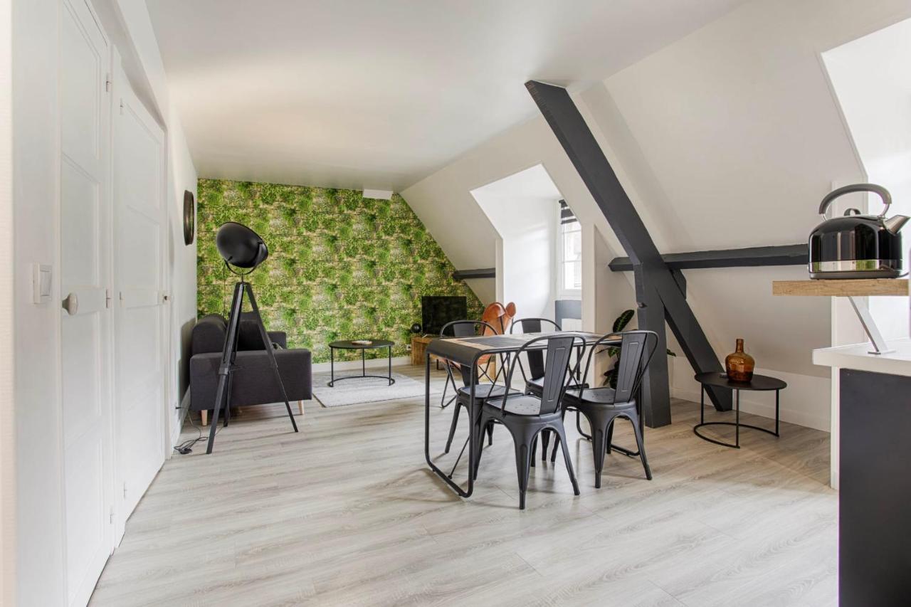 La Casa Centra Charm At Falaise'S Downtown Daire Falaise  Dış mekan fotoğraf
